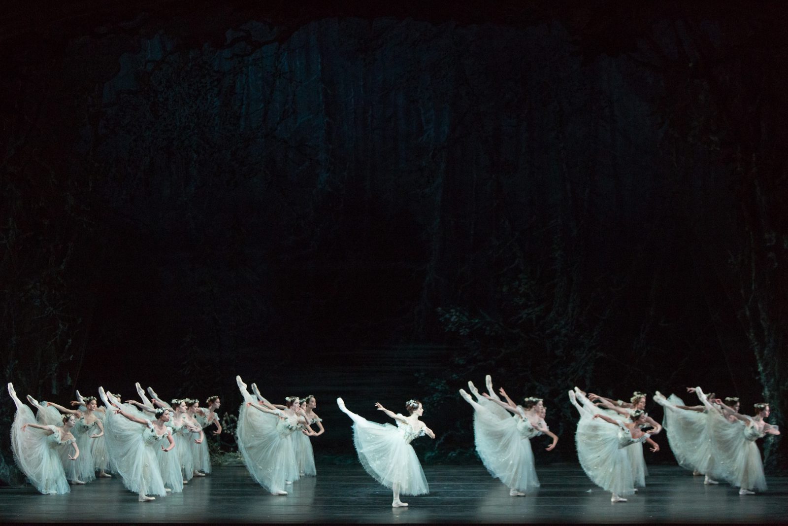 Heather Ogden with Artists of the Ballet in Giselle