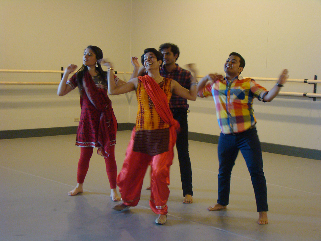 Bollywood Jig performing at the Symposium on Embodiment, Gesture and Dance - Photo by Leila Qashu web